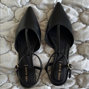 Anne Klein Black Pointed T-Strap Slingback Flats